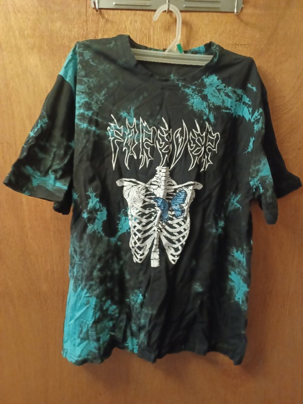 Romwe Men's Ribs & Butterfly Print T-Shirt